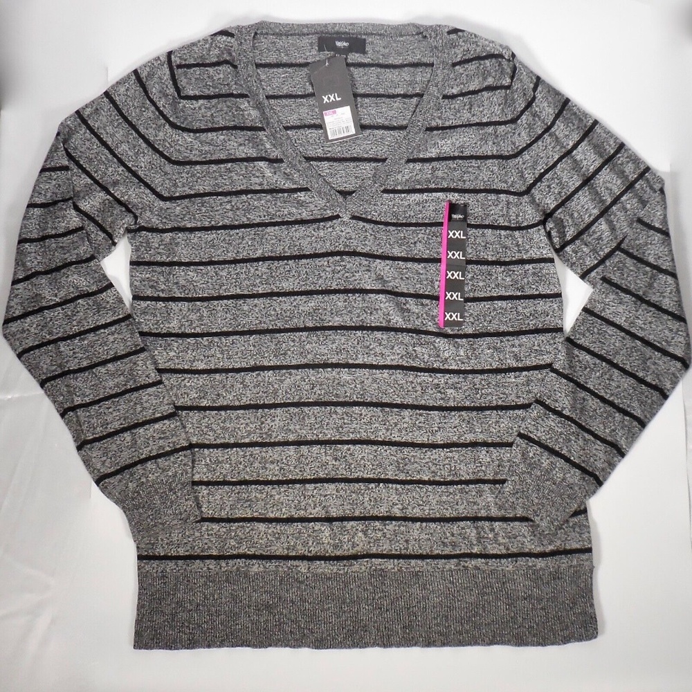 NWT Mossimo Gray Black Striped Juniors XXL Lightweight V-Neck Sweater Pullover